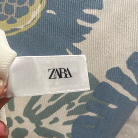 Zara Sleeveless Cream Knit Dress with Contrast Bows Size XL - Picture 6 of 6